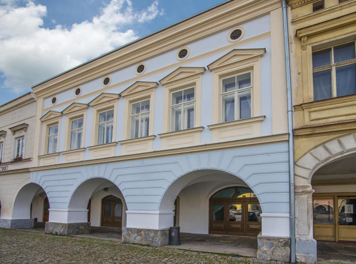 Hotel Anno Nové Město nad Metují Bagian luar foto