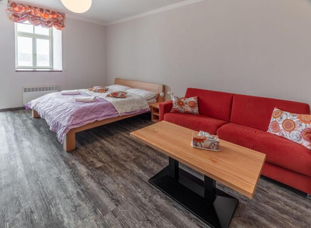 Hotel Anno Nové Město nad Metují Bagian luar foto
